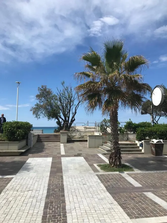 Il Pinolo 2 Lägenhet Marina di Cecina
